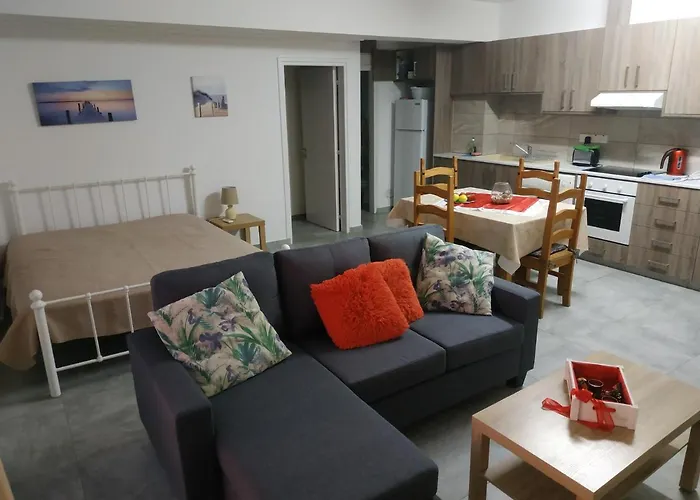 Adonis Apartment